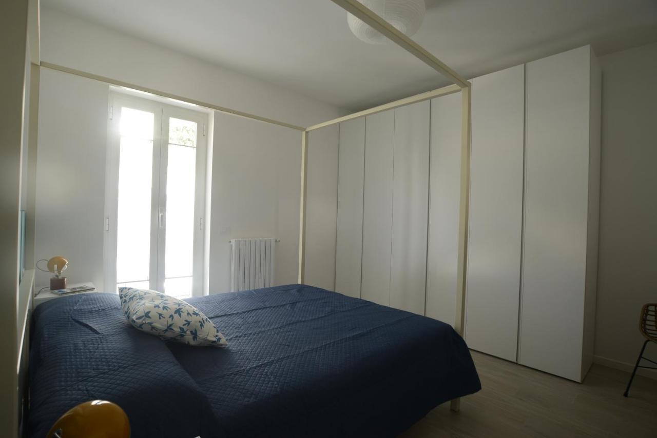 Casa Fiorenza Parcheggio Privato Sanremo Bagian luar foto