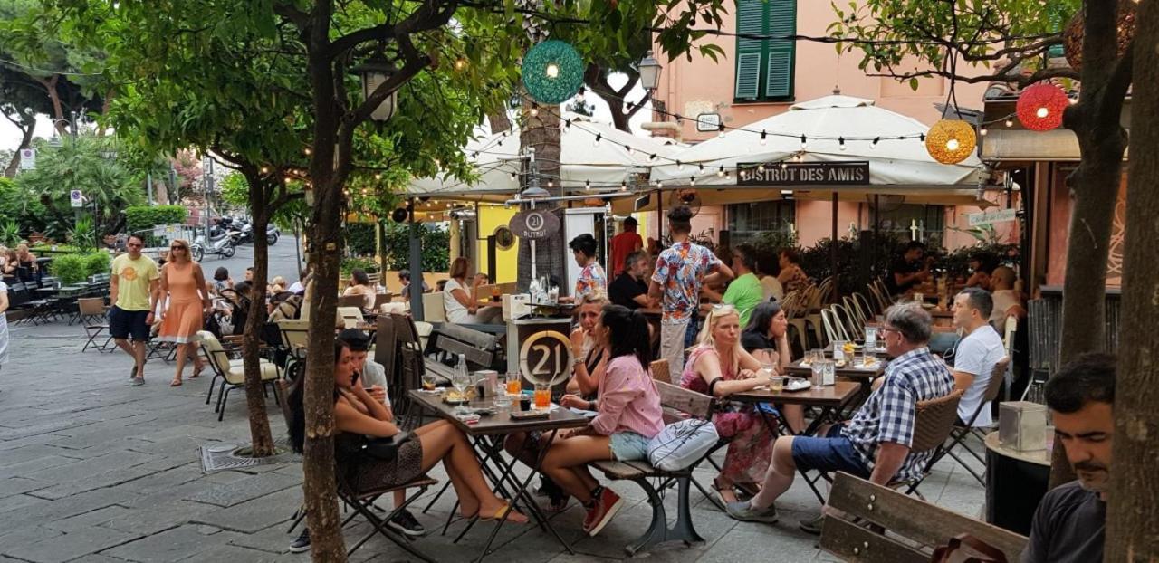 Casa Fiorenza Parcheggio Privato Sanremo Bagian luar foto